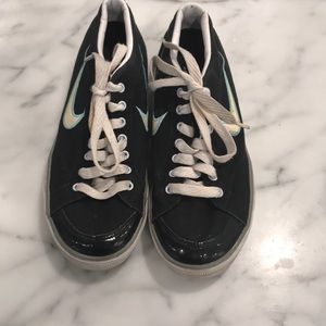 Nike black and white sneakers size 8.5
